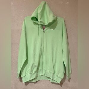 Nike oversized women’s sport full zip up hoodie size Large